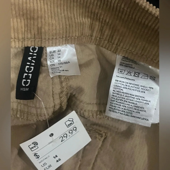 New! Super Short H&M Divided Tan Corduroy Mini Skirt - Picture 4 of 4
